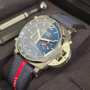 Panerai Luminor Luna Rossa PAM01303  right side case view