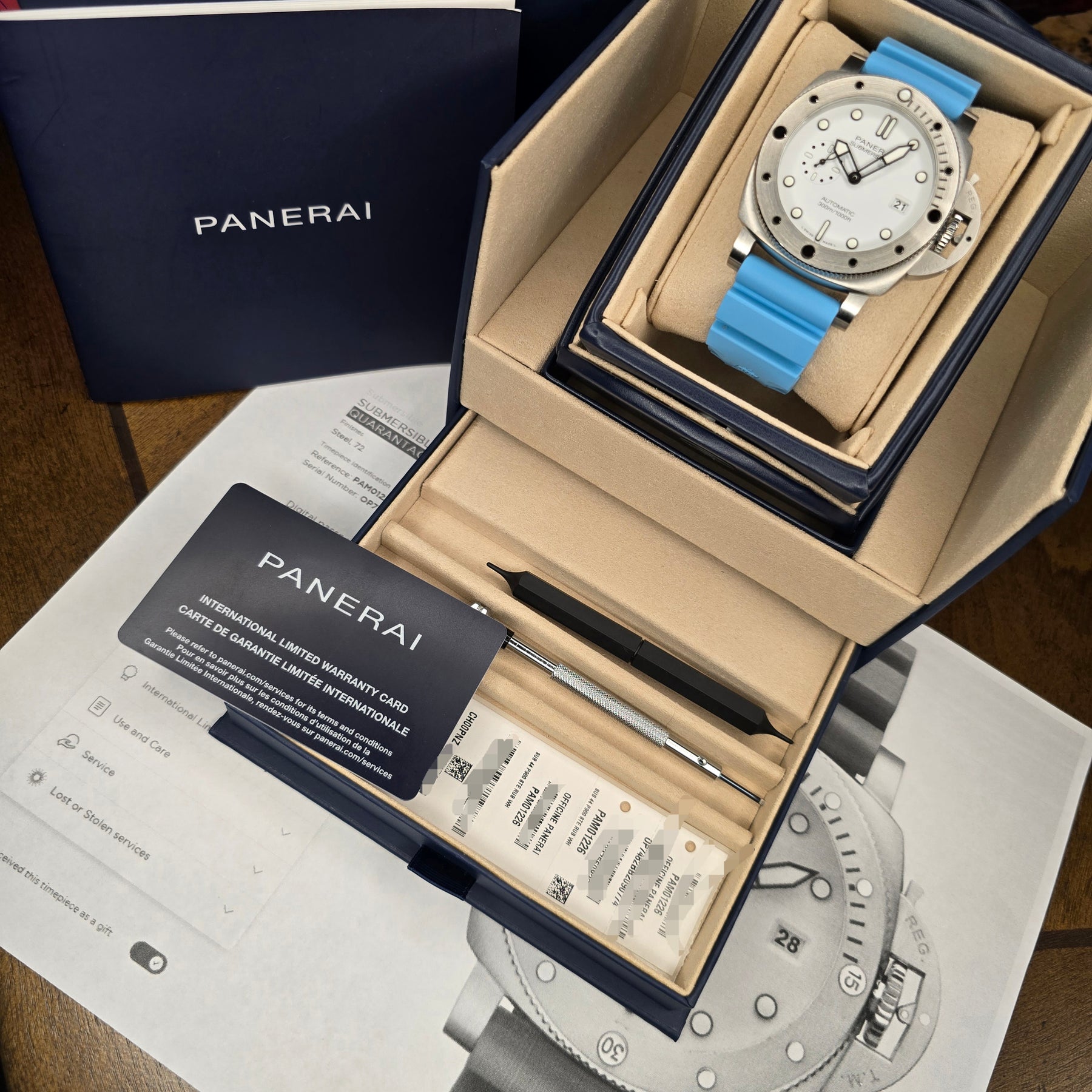 Panerai  Submersible PAM01226 Quaranta Quattro Bianco full set