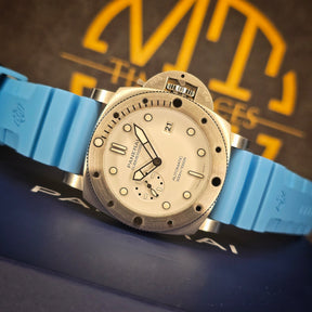 Panerai  Submersible PAM01226 Quaranta Quattro Bianco dial