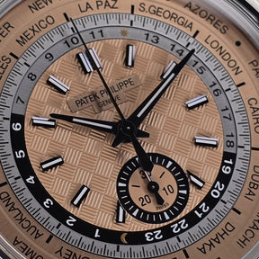 Patek Philippe Complications 5935A Flyback dial