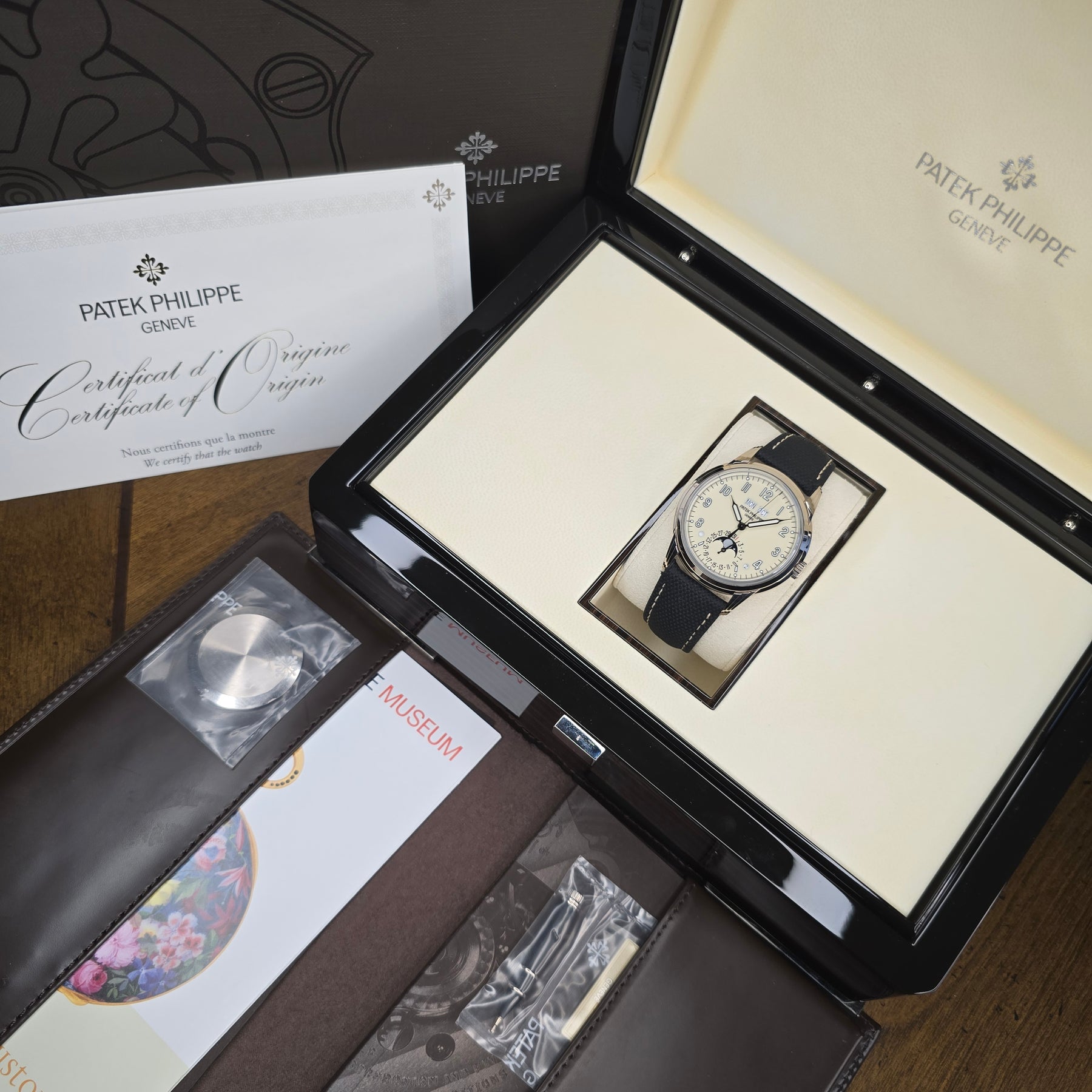 Patek Philippe Grand Complications 5320G-001 full set