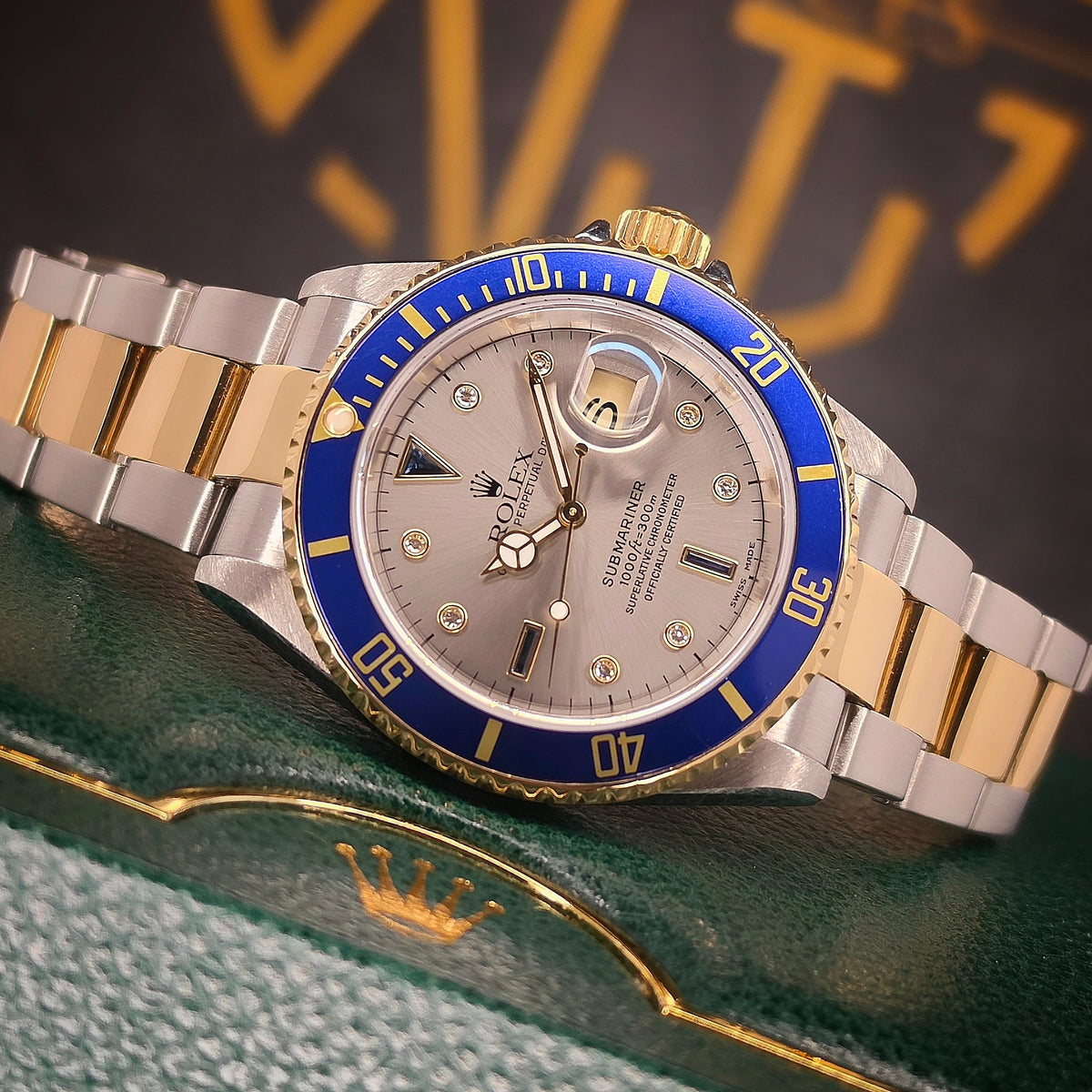 Rolex Submariner Date 16613 Serti front