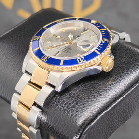 Rolex Submariner Date 16613 Serti right side case